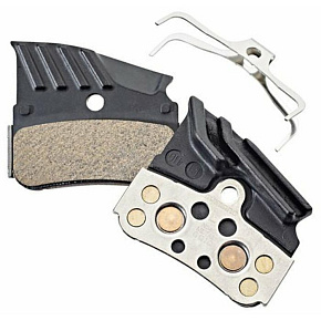 brzdové destičky SHIMANO N04C-MF metal, s chladiči čtyřpístkové, v krabičce