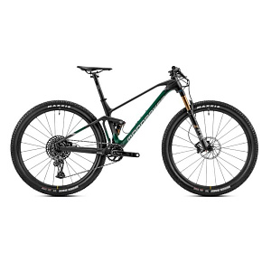MONDRAKER MONDRAKER F-Podium Carbon R, carbon/british r green/racing silver, 2023 MONDRAKER MONDRAKER F-Podium Carbon R, carbon/british r green/racing silver, 2023