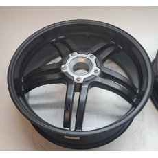 Sada karbonových kol na Ducati Panigale  V4