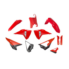 kompletní sada plastů (vc. chráničů vidlic) REVOLUTION HONDA, RTECH (červená-černá) 