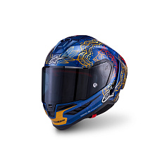 přilba SUPERTECH R10 MARTHAINATOR limitovaná edice JORGE MARTIN, ALPINESTARS (modrá perleť/zlatá/červená) 2026 přilba SUPERTECH R10 MARTHAINATOR limitovaná edice JORGE MARTIN, ALPINESTARS (modrá perleť/zlatá/červená) 2026