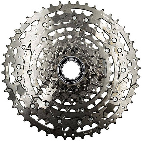 10-kazeta SHIMANO CS-LG400 Cues 11-48 zubů, stříbrná v krabičce 10-kazeta SHIMANO CS-LG400 Cues 11-48 zubů, stříbrná v krabičce
