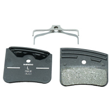 brzdové destičky SHIMANO P03A-RFA polymer, s chladiči čtyřpístkové XT, XTR, v krabičce brzdové destičky SHIMANO P03A-RFA polymer, s chladiči čtyřpístkové XT, XTR, v krabičce