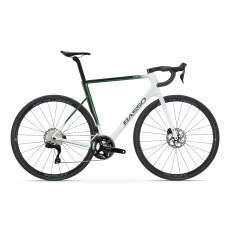 silniční kolo BASSO Astra disc, pop green, Shimano 105 Di2, Microtech MrLite, 2023 silniční kolo BASSO Astra disc, pop green, Shimano 105 Di2, Microtech MrLite, 2023