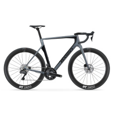 silniční kolo BASSO Diamante SV disc, enigma black, Shimano Ultegra Di2, DT Swiss ARC 1100DB 50, 2023 silniční kolo BASSO Diamante SV disc, enigma black, Shimano Ultegra Di2, DT Swiss ARC 1100DB 50, 2023