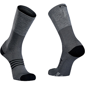 Cyklistické ponožky northwave Extreme Pro High ock Black Cyklistické ponožky northwave Extreme Pro High ock Black