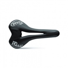 Pánské cyklistické sedlo Selle Italia Sella Turbomatic Gel Flow L2 Black Pánské cyklistické sedlo Selle Italia Sella Turbomatic Gel Flow L2 Black