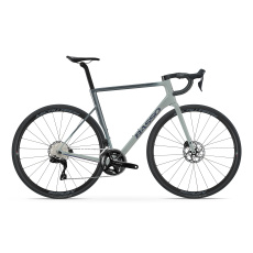 silniční kolo BASSO Astra disc, gray asphalt, Shimano 105 Di2, Microtech MrLite, 2023 silniční kolo BASSO Astra disc, gray asphalt, Shimano 105 Di2, Microtech MrLite, 2023